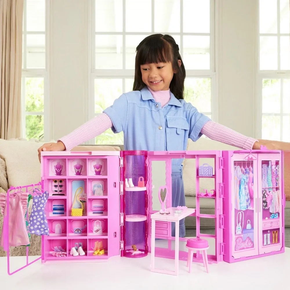 Barbie Dream Closet Toy Playset-Gift Pink Wardrobe 25+ Pieces Vanity Puppy